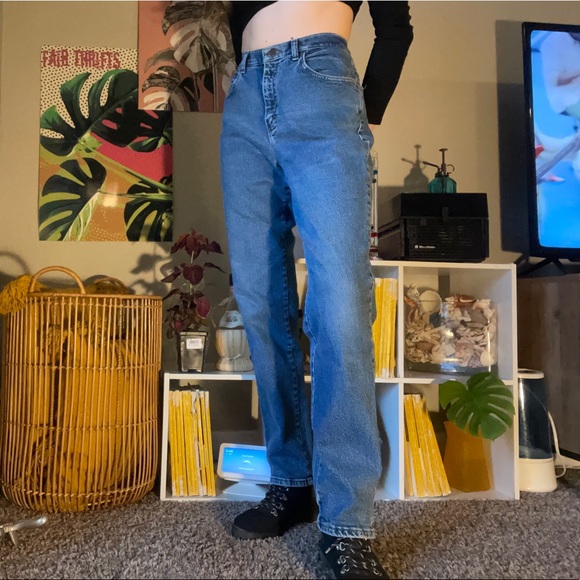 Women’s Riders Jeans - Picture 5 of 5